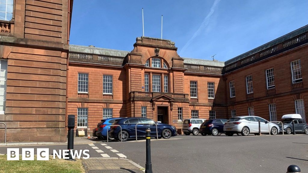Who can lead Dumfries and Galloway Council?