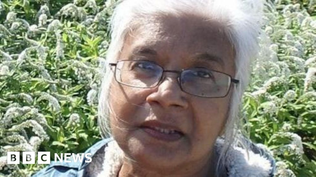 Bus driver sentenced for causing fatal Manchester cafe crash