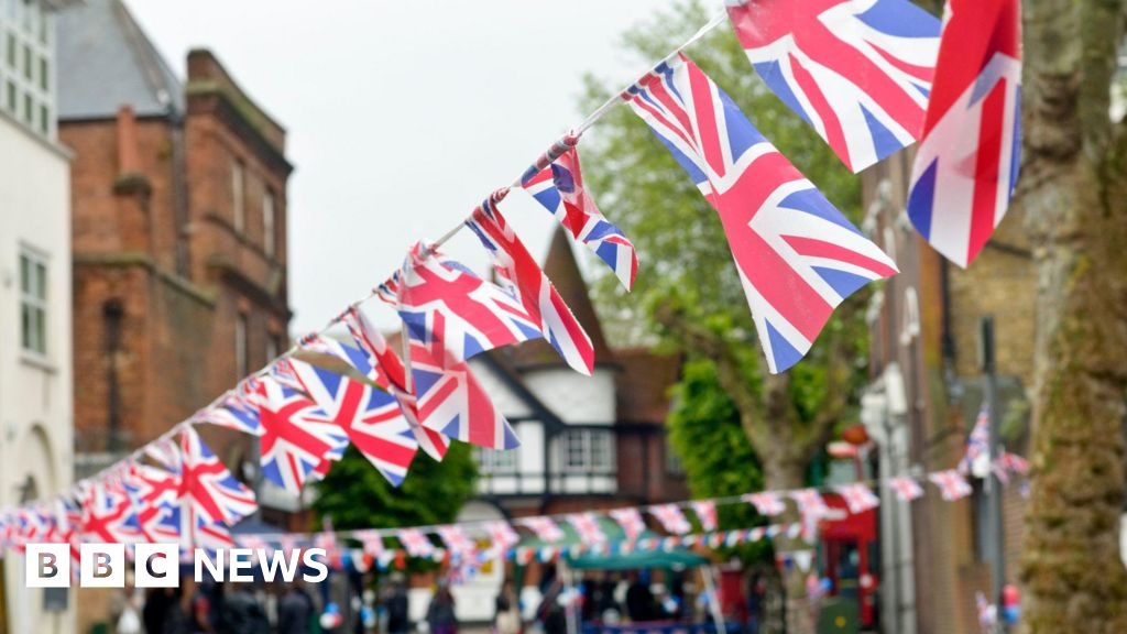Street parties recreated for Staffordshire WW2 events programme