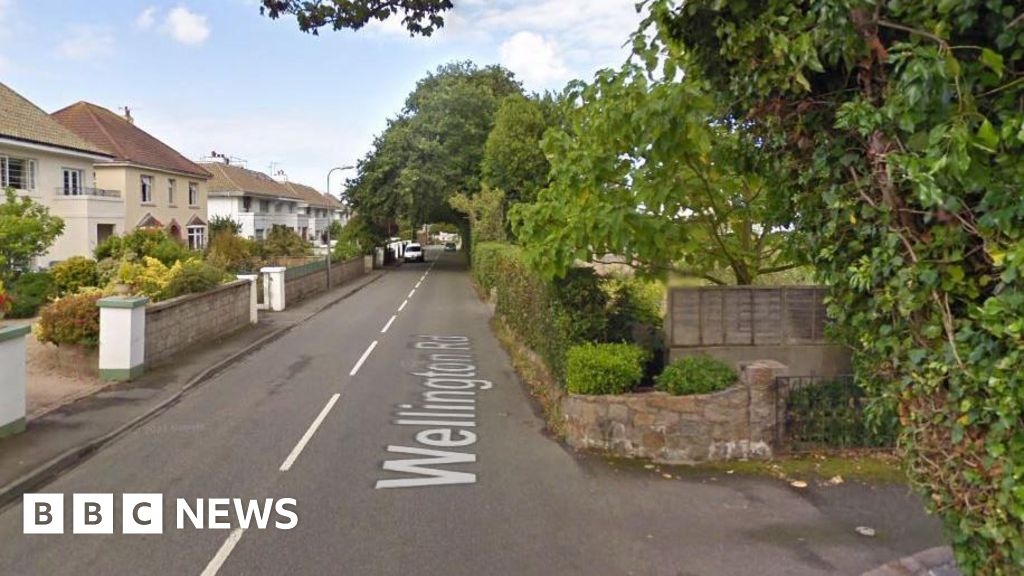 Motorbike rider seriously injured in Jersey crash