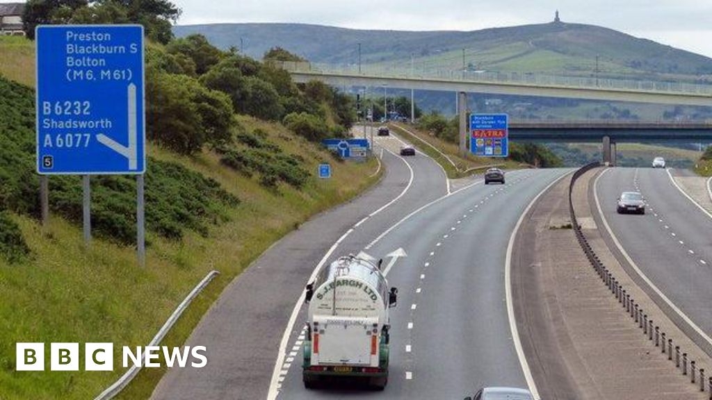 M65 safety review in Lancashire launched after spate of crashes
