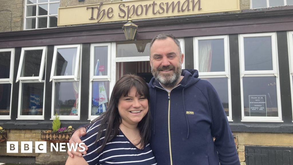 Sheffield landlords close pub they took on after wedding