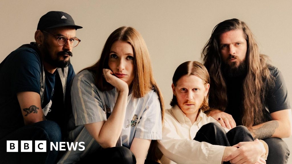 Dry Cleaning to headline Suffolk's Brighten the Corners festival