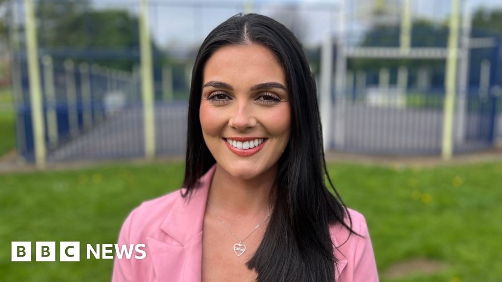 Miss World contestant Millie-Mae Adams takes on knife crime