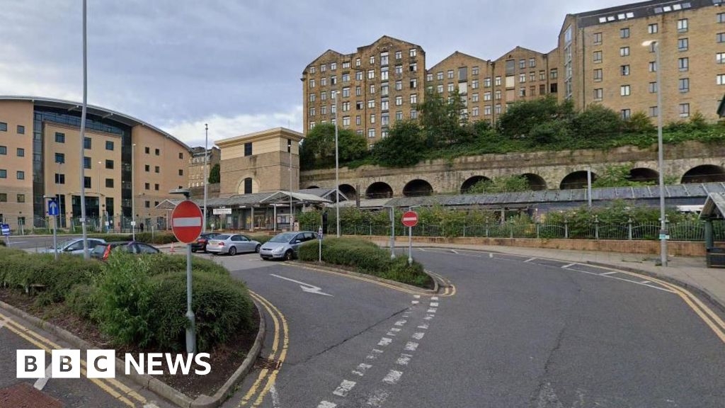 Bradford gets more London trains as city's new platform opens