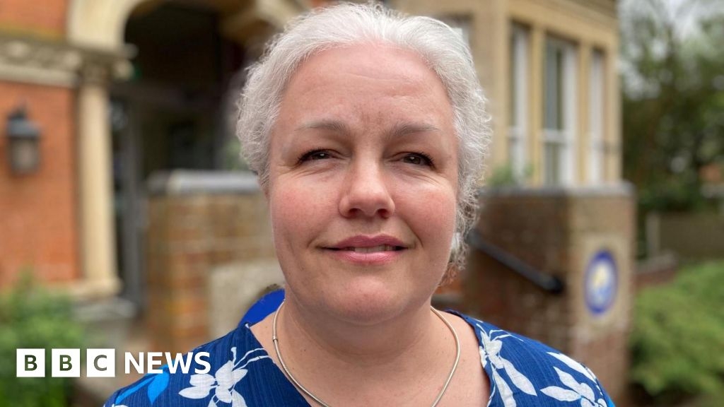 Lincolnshire's St Barnabas Hospice to shed jobs amid rising costs