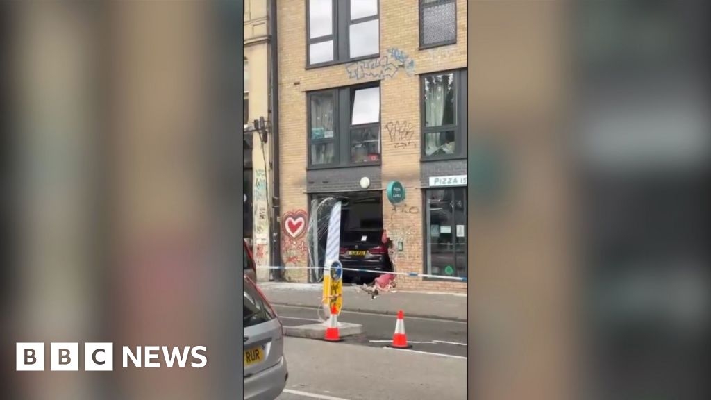 Pizza restaurant shut as car driven into window in Bristol