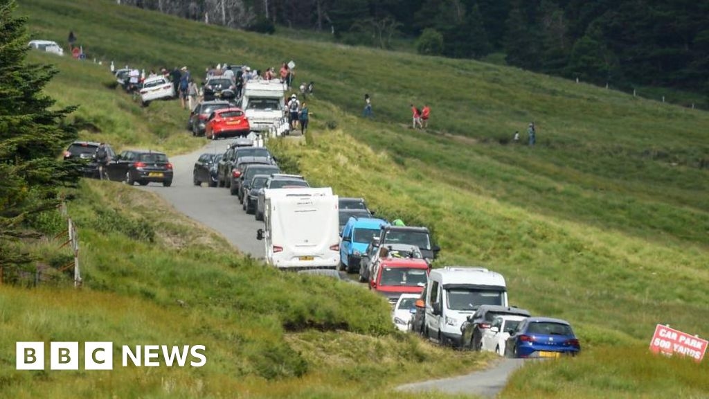 Visitors 'significant' factor in rising Skye parking fines