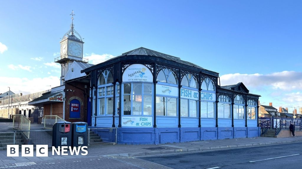 Cleethorpe's Mermaid cafe restoration reaches milestone