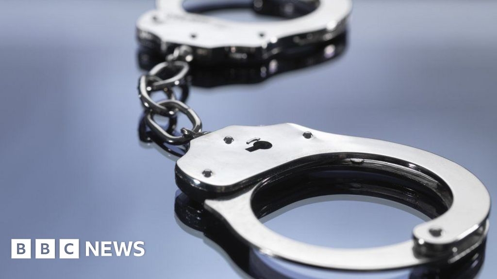 Police watchdog probes death of man who 'swallowed drugs' during search