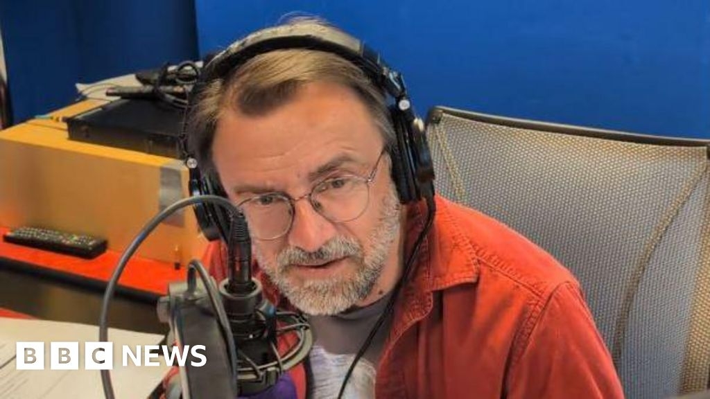 Earl Spencer and Revd Coles lead praise for BBC DJ Bernie Keith