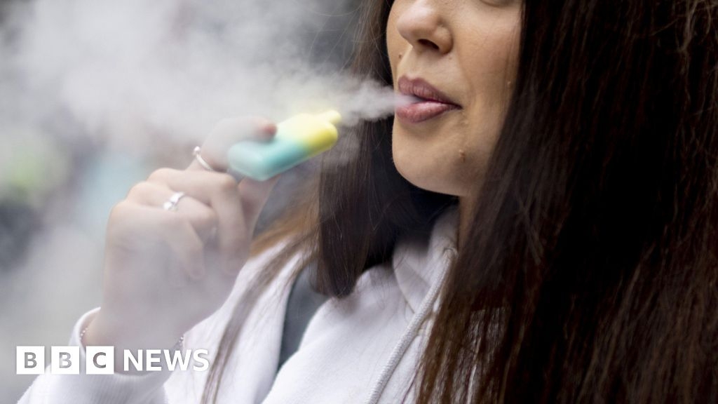 Plea for public help ahead of disposable vape ban
