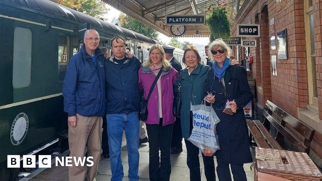 Cotswolds mental health group leads to 'marvellous friendships'
