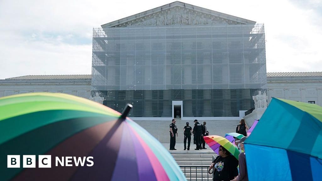 US Supreme Court allows parents to opt out of lessons with LGBT books