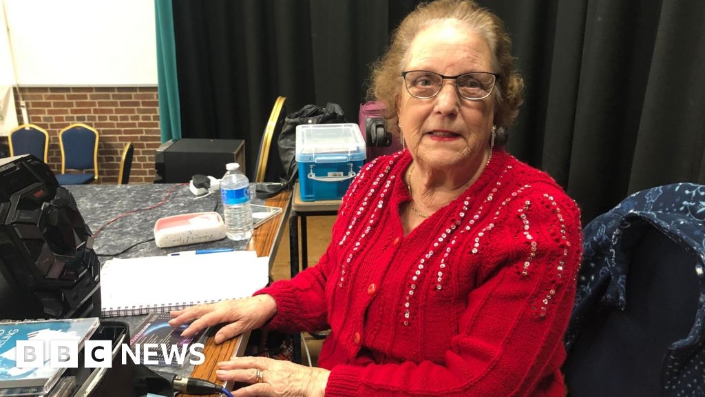 Titchfield BBC award winner keeps people dancing for 40 years