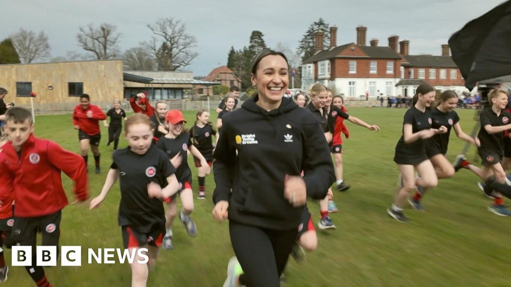 Dame Jessica Ennis-Hill hosts event on pupils' mental health