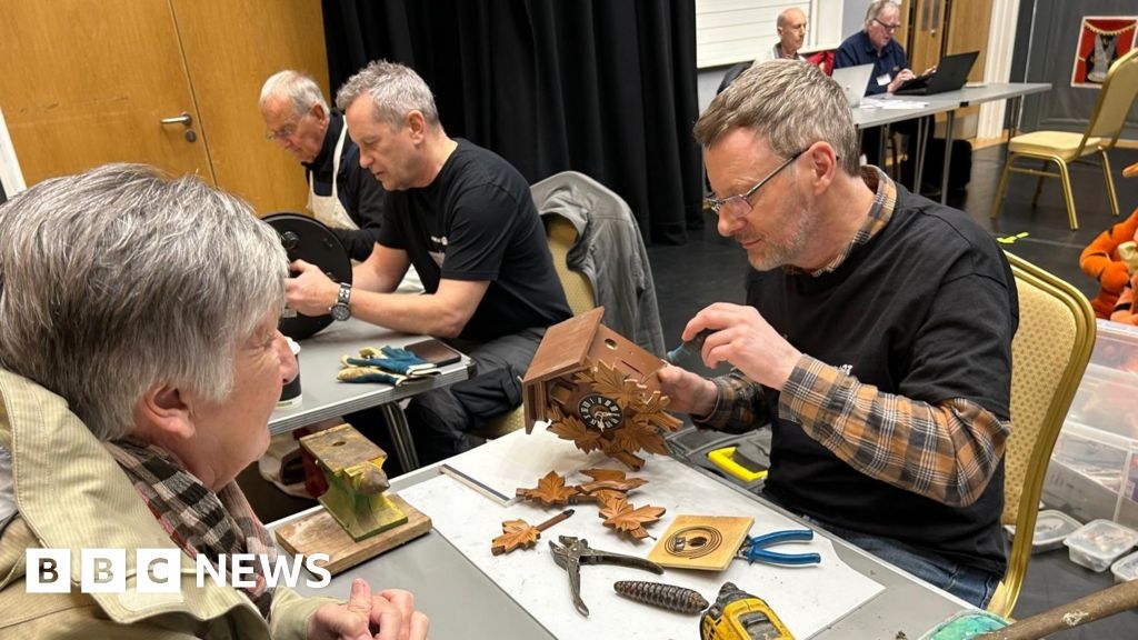 'We've saved 800 items from landfill in a year'