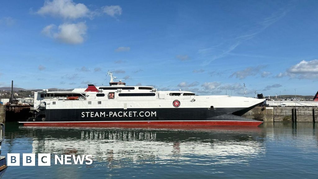 Delays to Isle of Man fast craft ferry due sea conditions