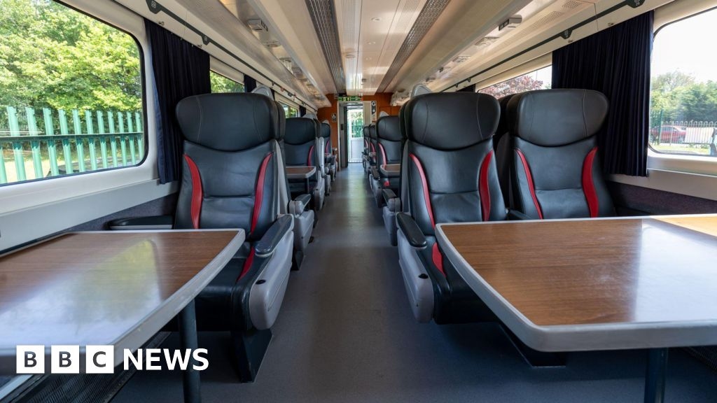 Essex pupils to learn in a former train carriage