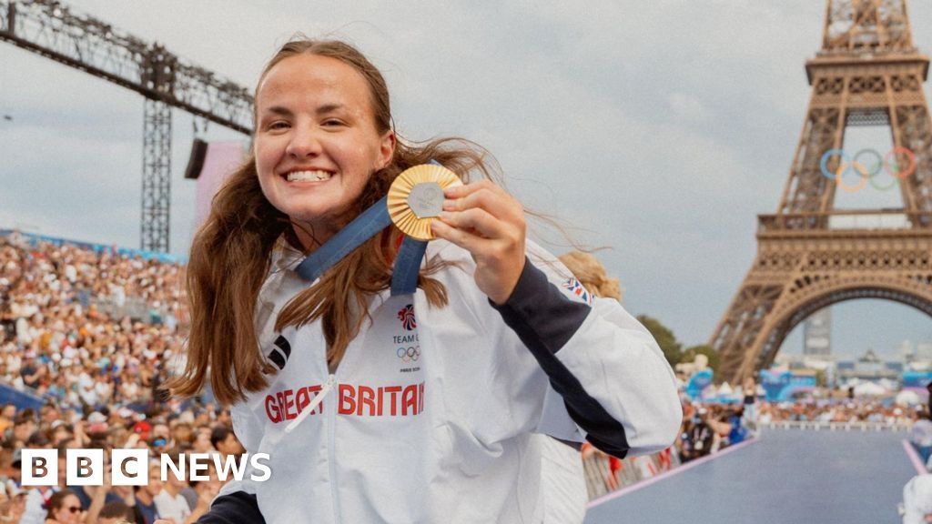 Olympic gold medallist Lauren Henry 'humbled' to receive honour