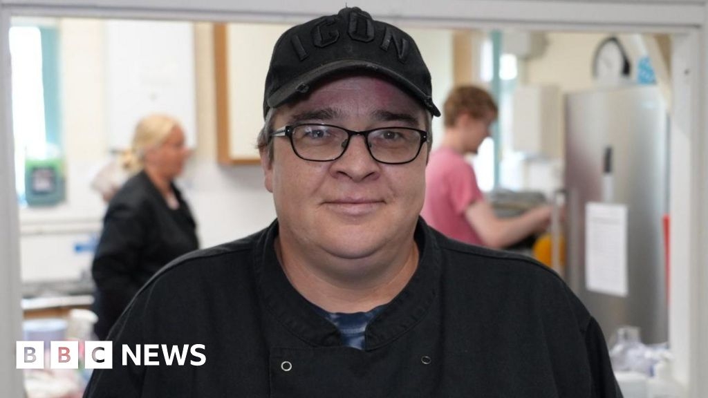 Gorleston chef learns new meals after Stena Immaculate donation