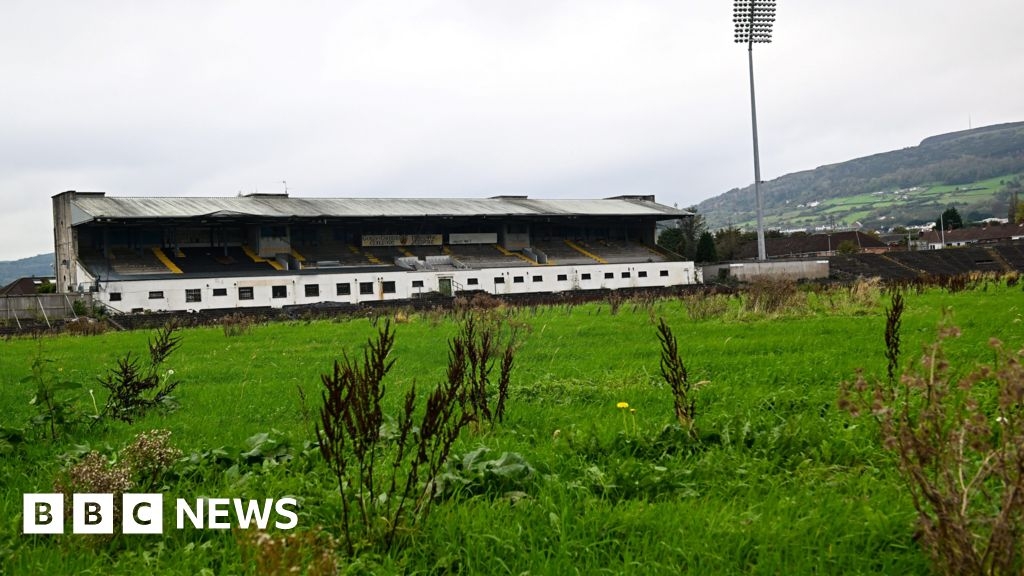 Gordon Lyons: GAA should 'change' Casement plans, says DUP minister
