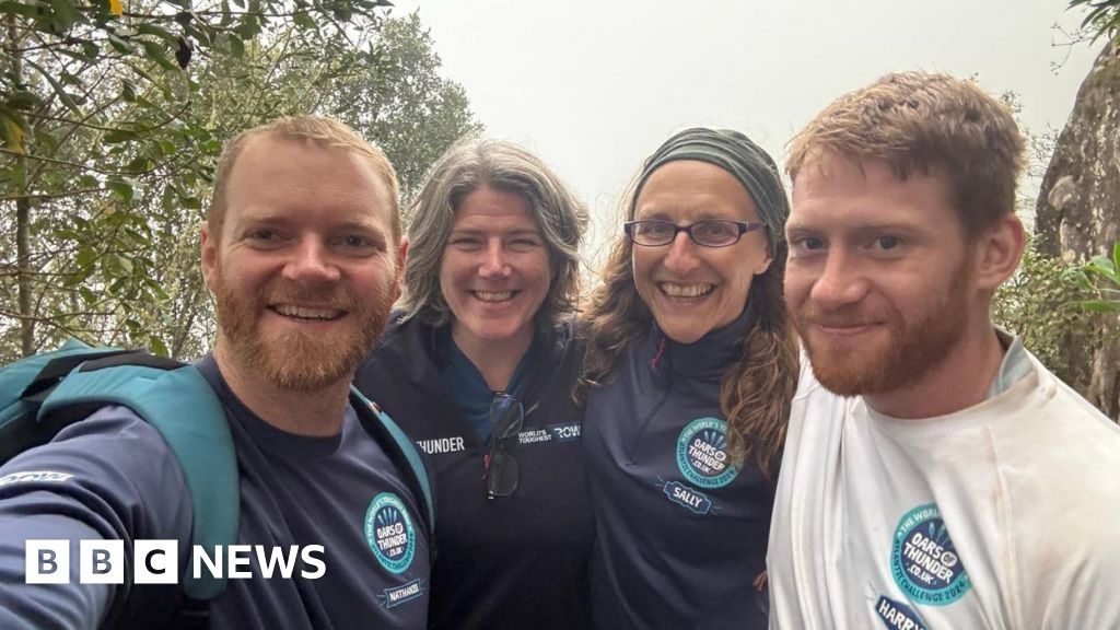 Cornwall rowers finish Atlantic race in 40 days
