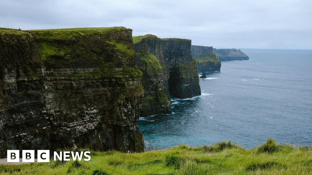 Cliffs of Moher: Inquest told boy slipped in puddle and fell to his death