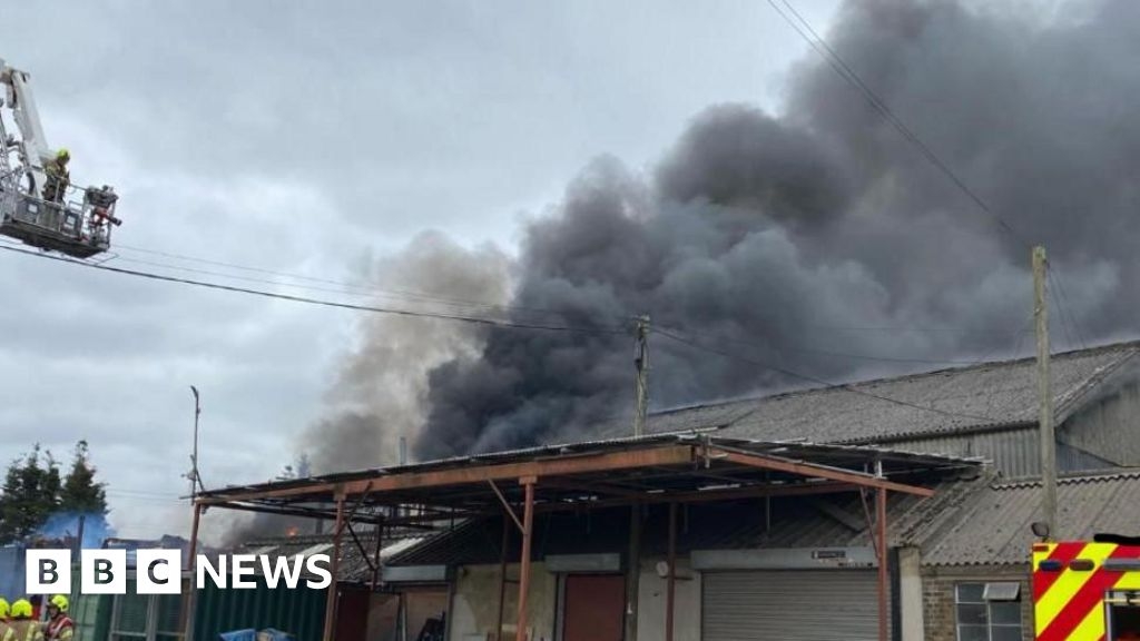 Crews tackle fire in roof of North Benfleet industrial units