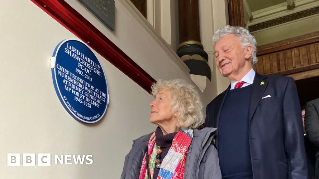 St Helens: Plaque to honour town's Nuremberg trials prosecutor