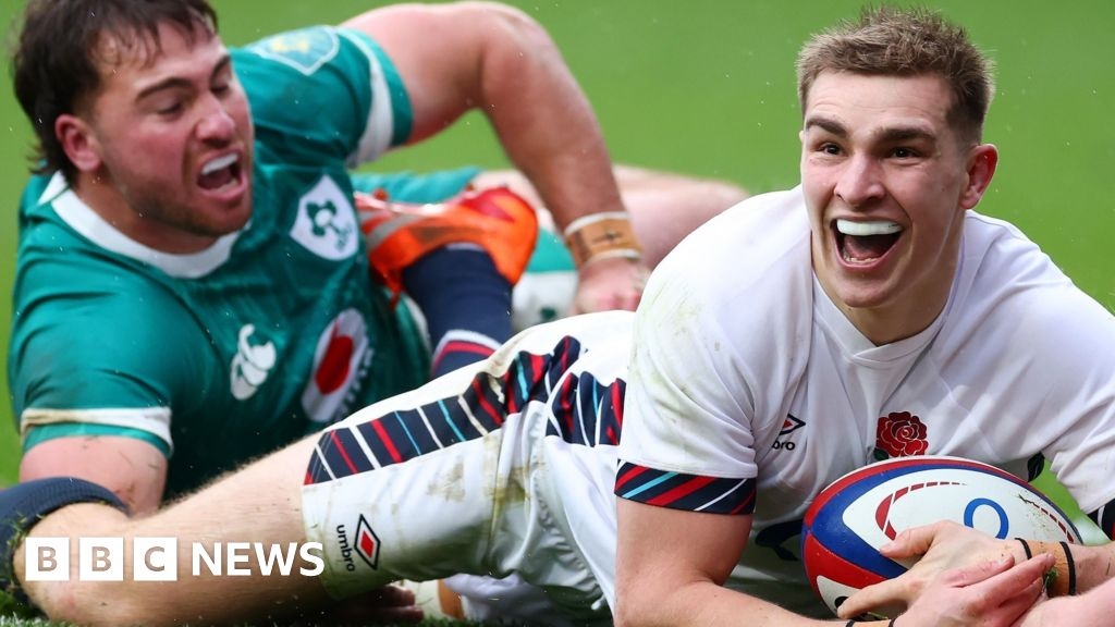 Bristol in pictures: Rugby at Ashton Gate and a retiring vicar
