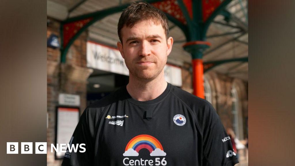 Bootle man finishes 28-hour run for Liverpool domestic abuse charity