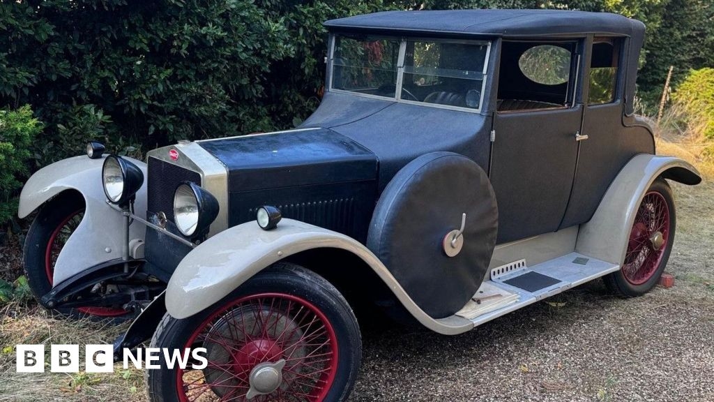 Great Baddow man's 'once in a lifetime' car collection to be sold