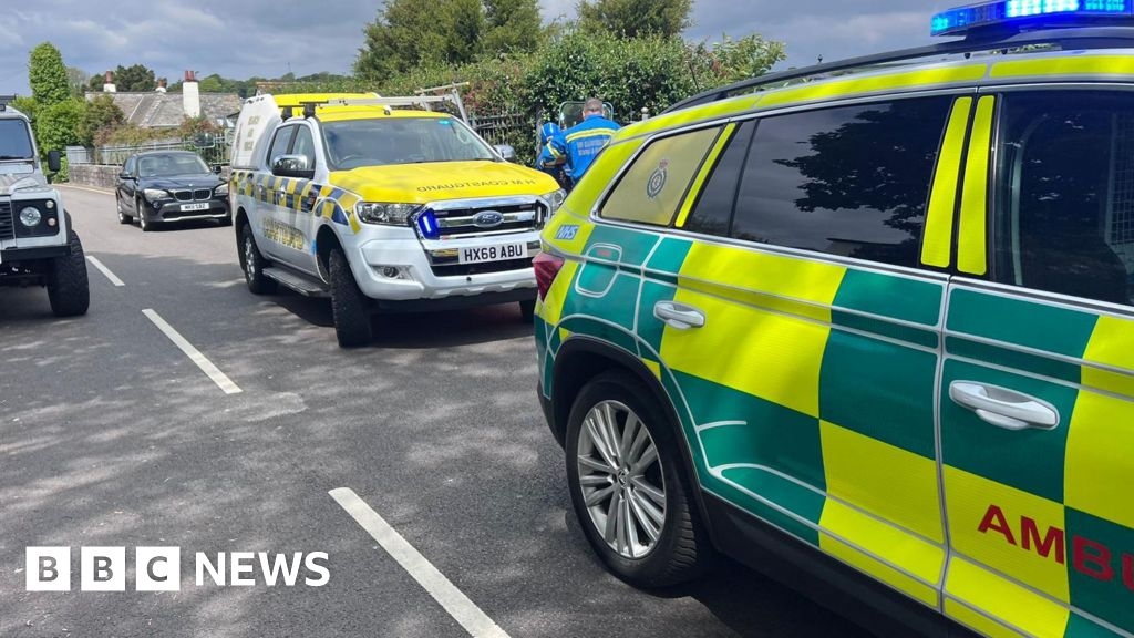 Man in serious condition after cliff fall in Falmouth
