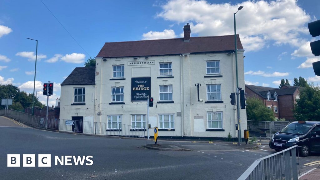 Former Willenhall pub could become Indian restaurant