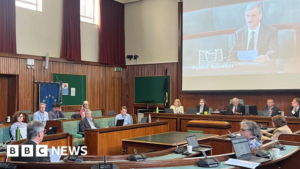 Kevin Pascoe said he does not want his home included in the plans