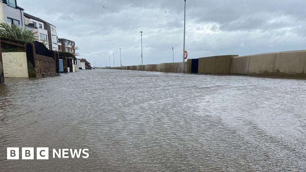 Criticised £20m flood wall 'was effective' in storm