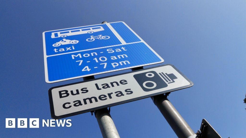 Tougher rules needed in Tunbridge Wells to enforce bus gates
