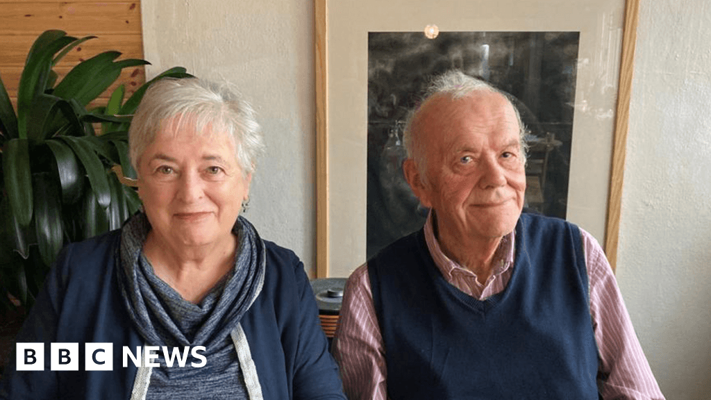 End-of-life care in Wales 'at breaking point', says Marie Curie