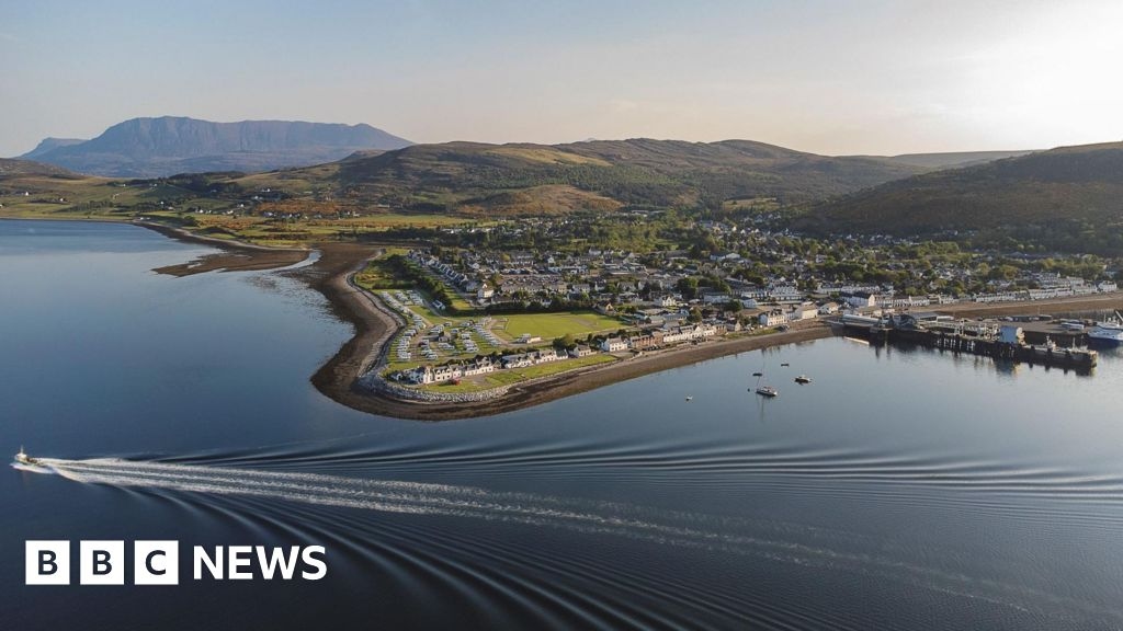 Highland-wide holiday lets control zone proposed by councillors