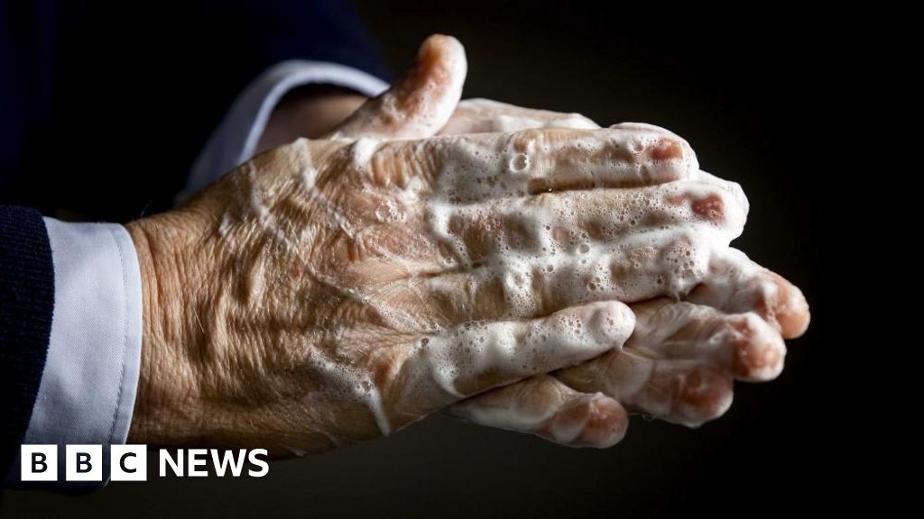 Nearly half of hospital toilet users skip handwashing, study says
