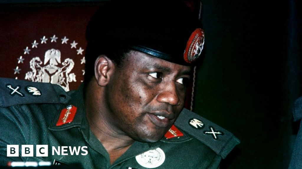 Ibrahim Babangida: Nigeria's ex-military leader admits regret over cancelled poll