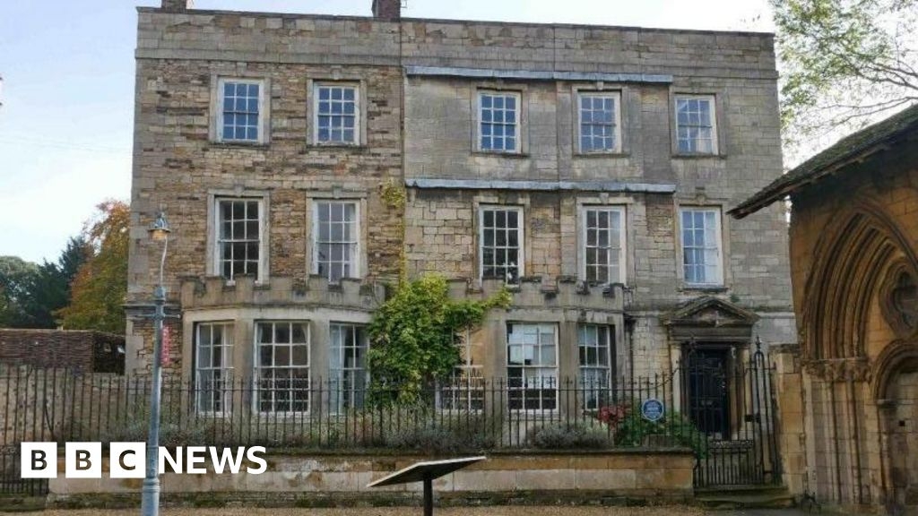 Emergency repairs sought for historical Peterborough building