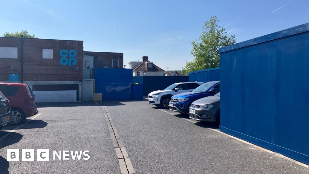 Headlines: Blue walls in car park and maternity unit closure