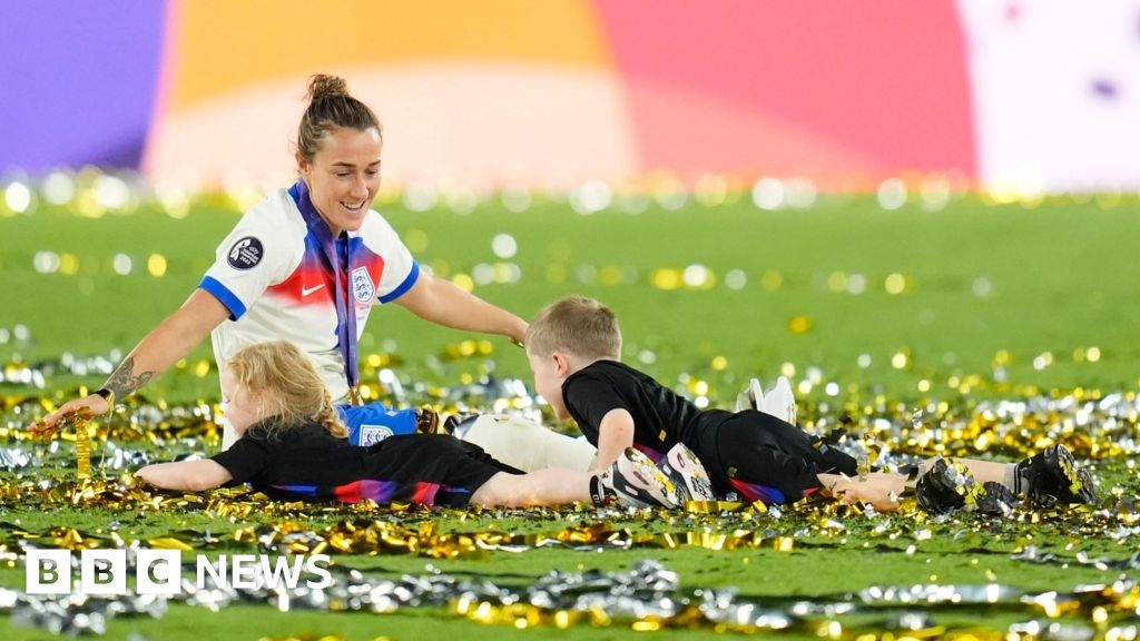 England Lioness Lucy Bronze's dreams coming true, says aunt