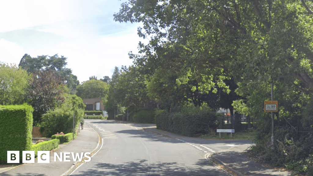 Plea after teenage girl 'followed' by stranger in Glenfield
