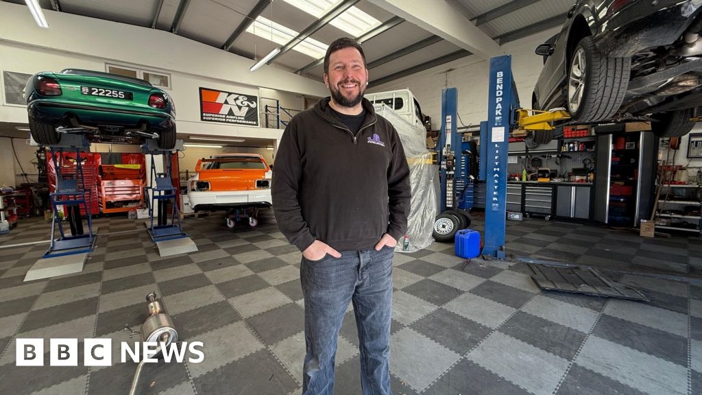 Calls to pause plans to ban modified noisy exhausts in Guernsey
