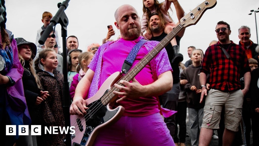 Bristol in Pictures: Love Saves the Day and Good Times