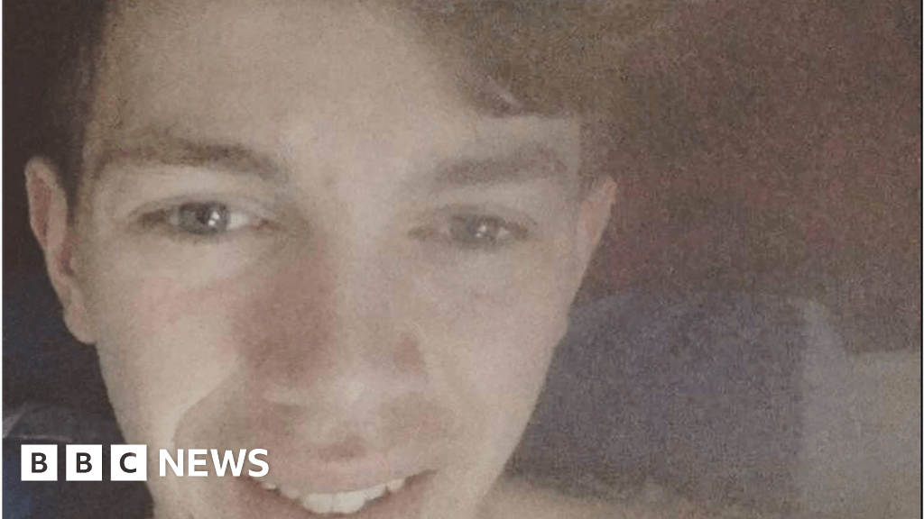 Man charged with manslaughter over 2023 Pontefract street death