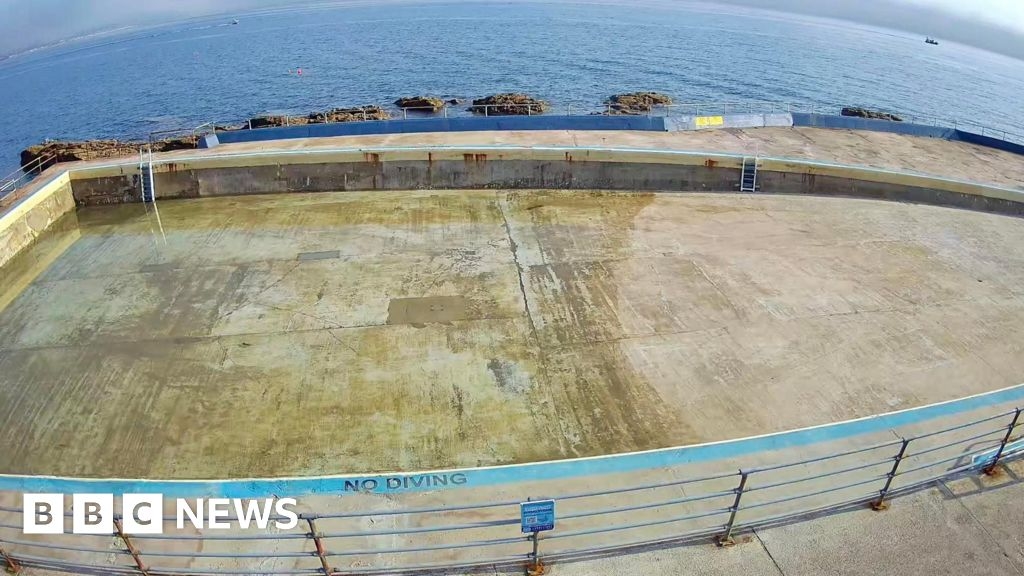Mother nature blamed for Brixham's empty seafront pool